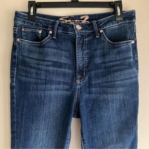 Seven 7  Women's High Rise Jeans Size 10 Hayden Frayed Hem Blue Denim Straight